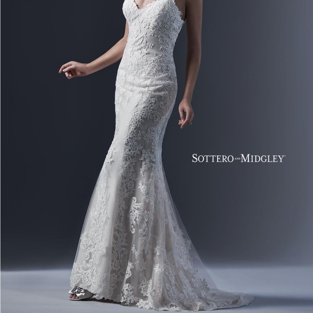 Maggie Sottero ‘Mattea’ wedding dress